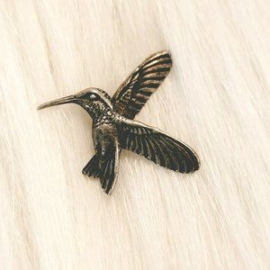 VINtage Pewter Hummingbird Flying Pin Figural Bird Dainty 8268